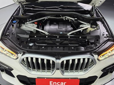 صورة 7 لـ 2021 BMW X6