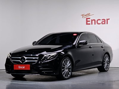 MERCEDES-BENZ E-CLASS - 1