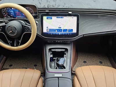 MERCEDES-BENZ E-CLASS - 5