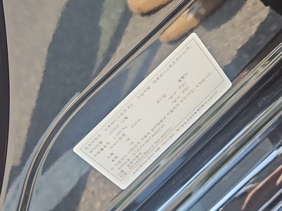 MERCEDES-BENZ E-CLASS - 7