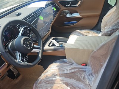 MERCEDES-BENZ E-CLASS - 3