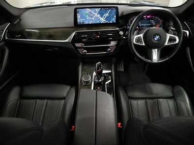 BMW 5 SERIES - 7