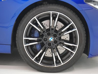 2018 BMW M5 — фото 12