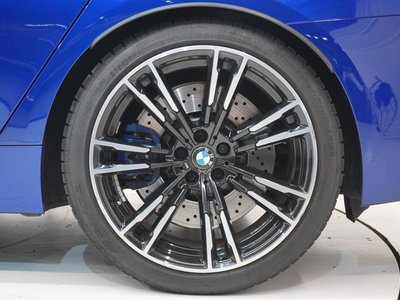 صورة 10 لـ 2018 BMW M5