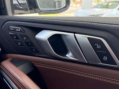 2021 BMW X6 — миниатюра 23