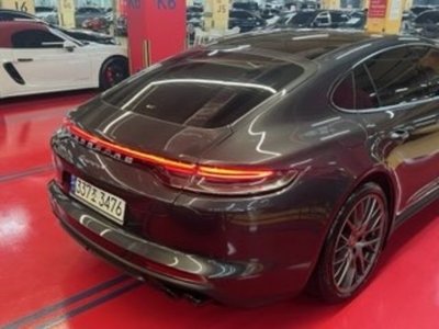PORSCHE PANAMERA - 2
