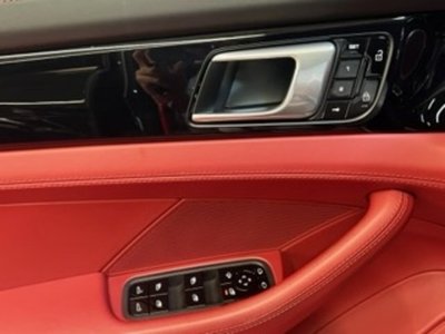 PORSCHE PANAMERA - 10