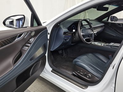 GENESIS G80 (RG3) - 10