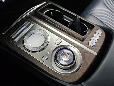 GENESIS G80 (RG3) - 9