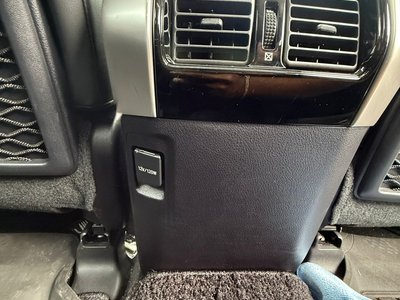2023 Toyota LAND CRUISER PRADO 缩略图 16