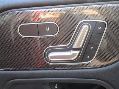 MERCEDES-BENZ GLA - 9