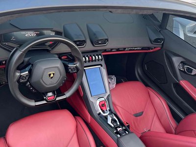 LAMBORGHINI HURACAN - 8