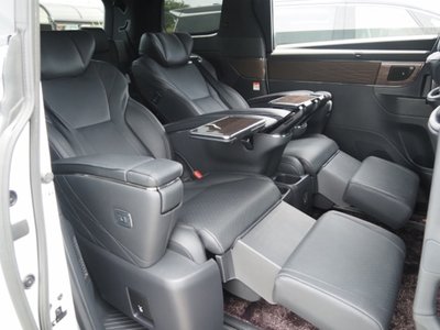 2023 Toyota ALPHARD — миниатюра 27