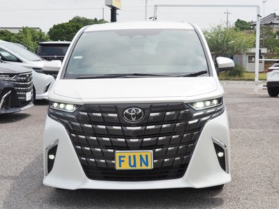 TOYOTA ALPHARD - 2