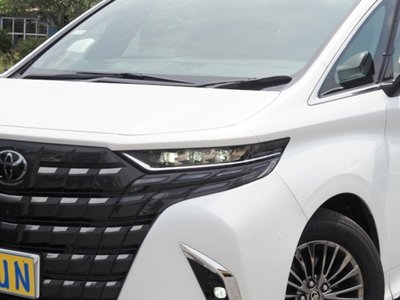 2023 Toyota ALPHARD — миниатюра 12