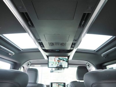 2023 Toyota ALPHARD — миниатюра 17