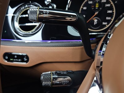 2021 Bentley FLYING SPUR — миниатюра 21
