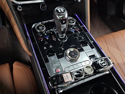 2021 Bentley FLYING SPUR — миниатюра 12
