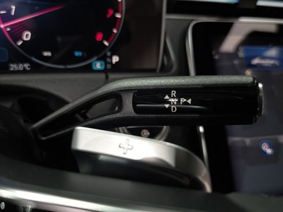 صورة 9 لـ 2025 Mercedes-BENZ E-CLASS