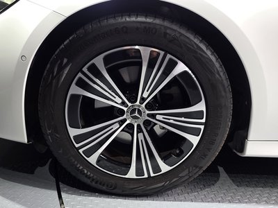 صورة 6 لـ 2025 Mercedes-BENZ E-CLASS