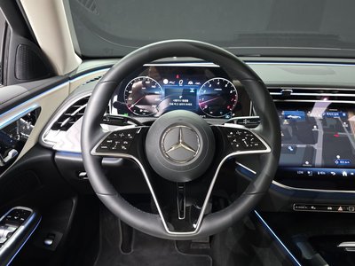 2025 Mercedes-BENZ E-CLASS — миниатюра 13