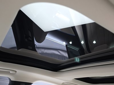 2025 Mercedes-BENZ E-CLASS — миниатюра 19