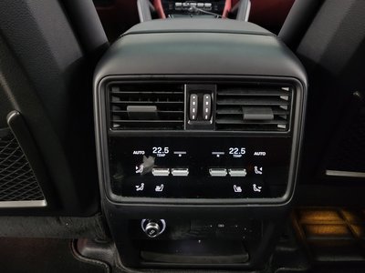 صورة مصغرة 17 لـ 2025 Porsche CAYENNE