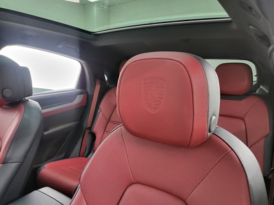 صورة مصغرة 15 لـ 2025 Porsche CAYENNE