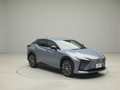 LEXUS RZ - 8