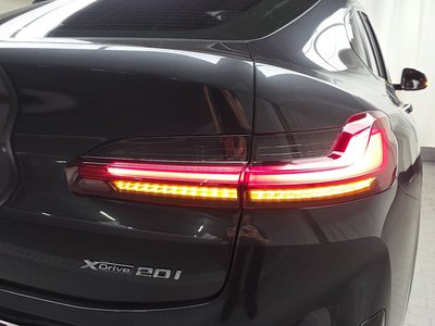 BMW X4 - 10