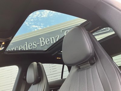 MERCEDES-BENZ EQS - 10
