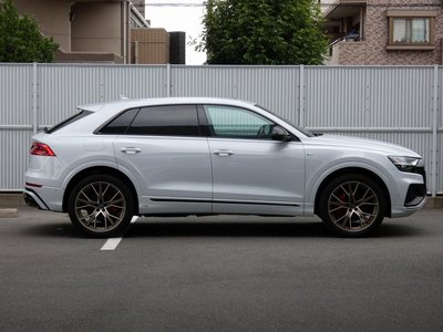 صورة 3 لـ 2024 AUDI Q8