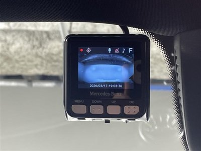 MERCEDES-BENZ E-CLASS - 6