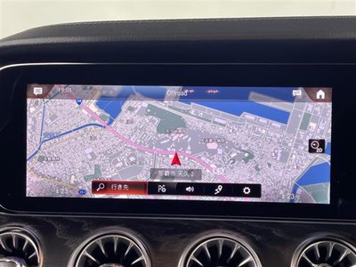 MERCEDES-BENZ E-CLASS - 3