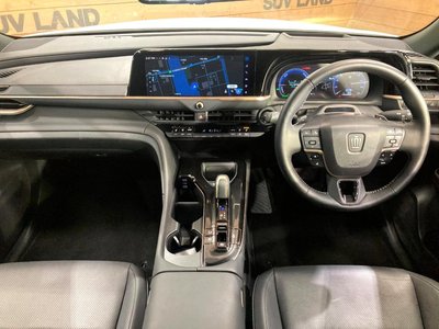 TOYOTA CROWN ESTATE - 2