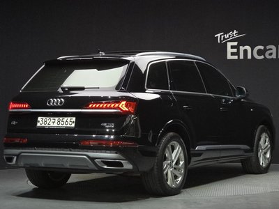 AUDI Q7 - 3