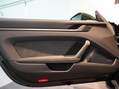2026 Porsche 911 — миниатюра 47