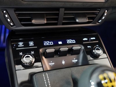 2026 Porsche 911 — миниатюра 70