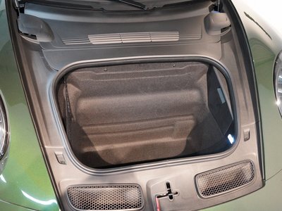 2026 Porsche 911 — миниатюра 33