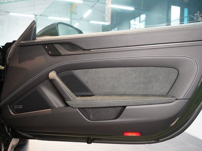 2026 Porsche 911 — миниатюра 36