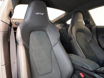 2026 Porsche 911 — миниатюра 42