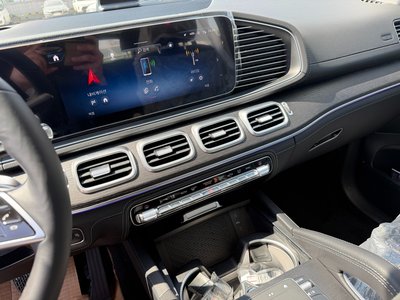 MERCEDES-BENZ GLE - 10