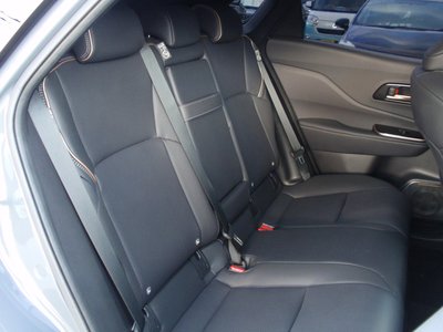 TOYOTA CROWN SPORT - 10