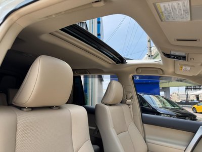 TOYOTA LAND CRUISER PRADO - 4
