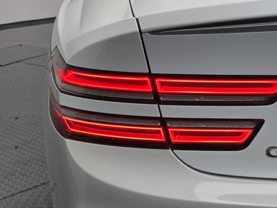 GENESIS G80 (RG3) - 10