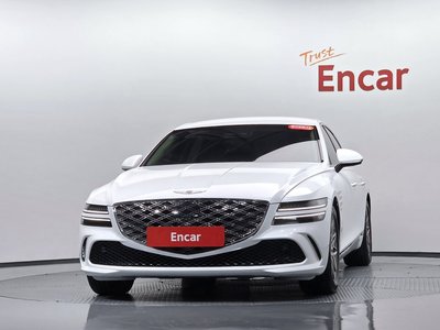 GENESIS G80 (RG3) - 2