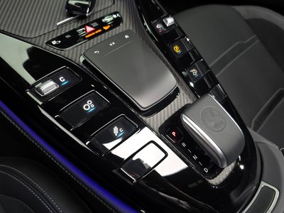 MERCEDES-BENZ GT AMG - 9