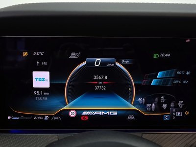 MERCEDES-BENZ GT AMG - 8