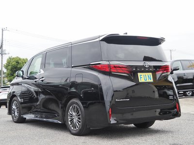 TOYOTA ALPHARD - 6