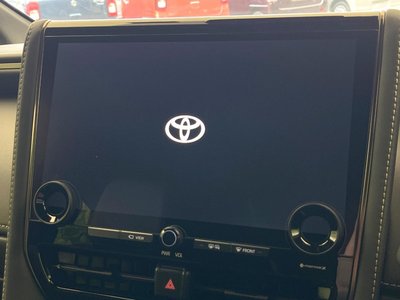 TOYOTA ALPHARD - 4